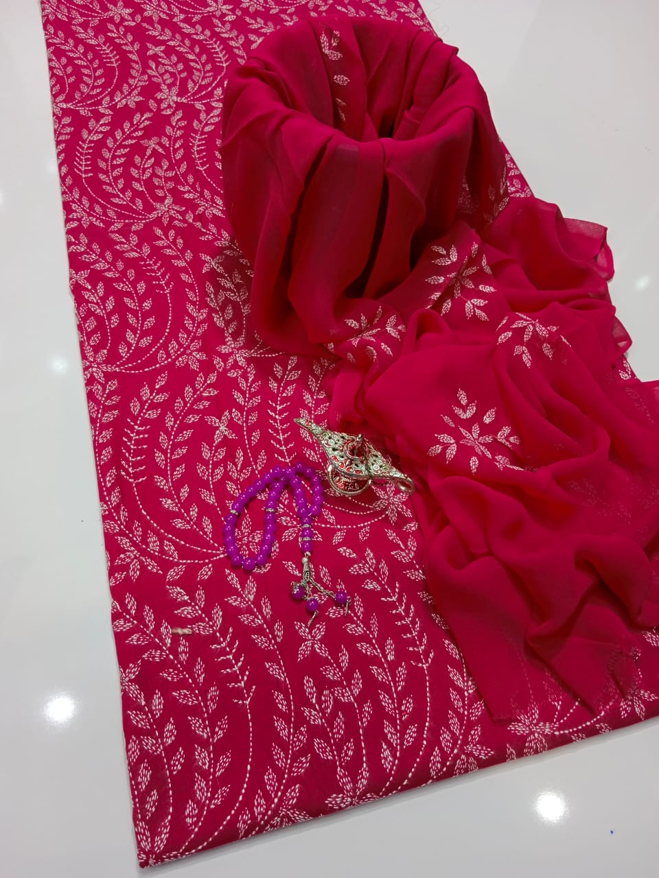 Summer Collection – Lawn 3Pc Suit with Kacha Work & Chiffon Dupatta