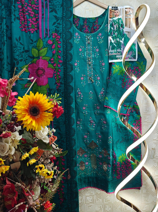 ❄ Labasée Haya – Winter Dhanak Stitched Collection | 3PC Embroidered Suit ❄