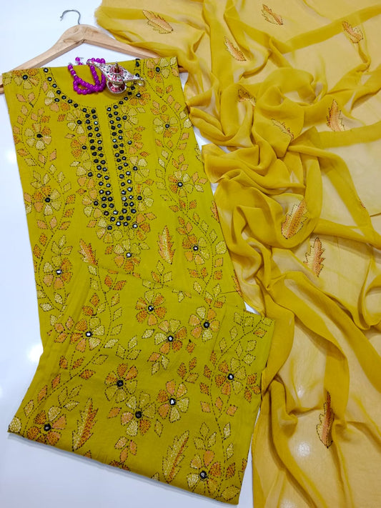 ✨ Labasé Haya – Summer Collection | 3PC Lawn Suit with Kacha Mirror Hand Work & Chiffon Dupatta ✨