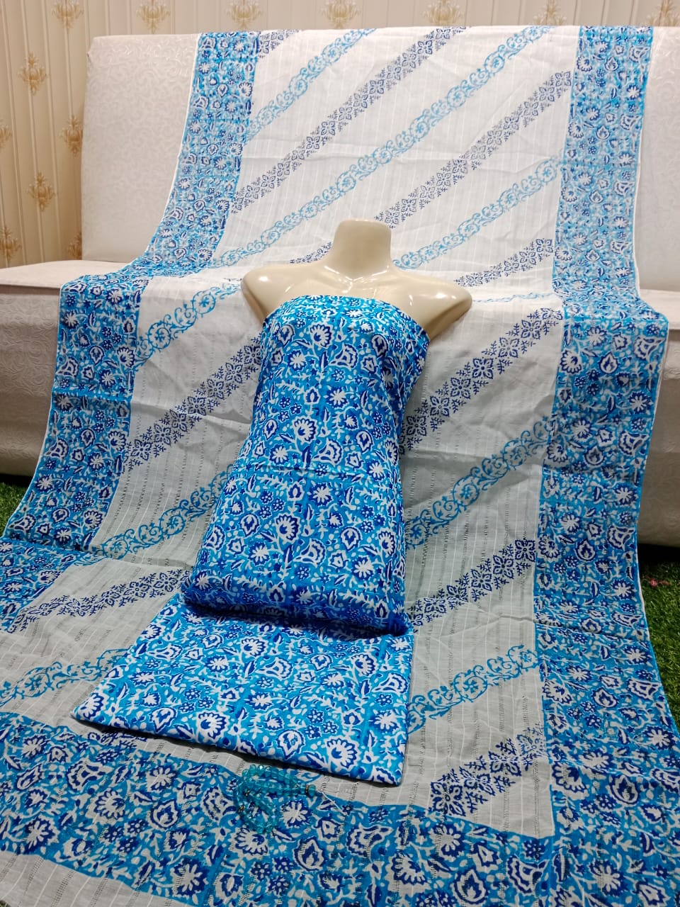 Summer Lawn Block Print 2PC Suit with Tarkashi Dupatta – Handmade Design(6 color)